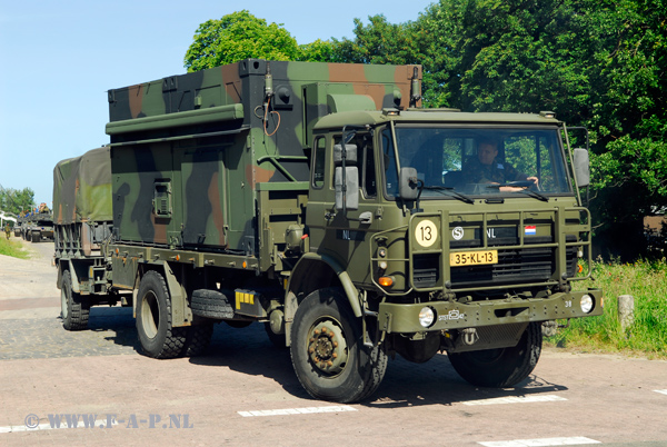DAF  YA-4442    35--KL-13    Steenwijk  02-06-09