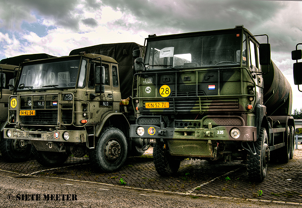 DAF YDZ-2300  KN-52-76  Oranjekazerne 25-08-2012