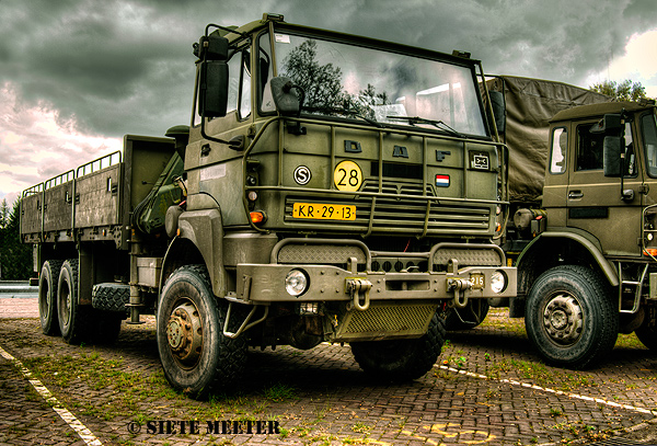 DAF YAZ-2300  KR-2913   Oranjekazerne 25-08-2012