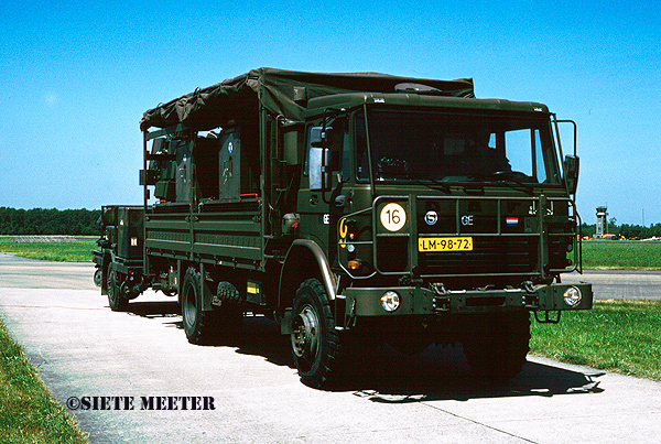   DAF  YA-4442   LM-98-72   Volkel  