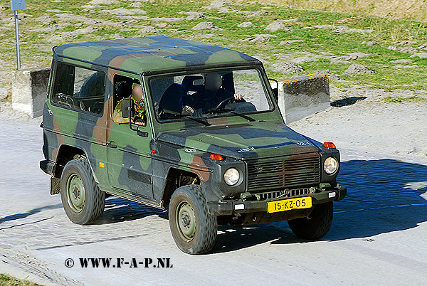 Mercedes Benz GD290  15-kZ-05  Marnerwaard 22-03-2011