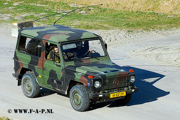 Mercedes Benz GD290  16-KZ-29   Marnerwaard 22-03-2011