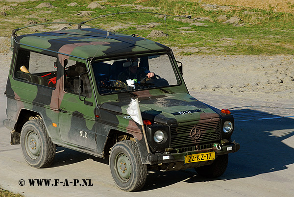 Mercedes Benz GD290   22-KZ-17  Marnerwaard 22-03-2011