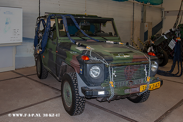 Mercedes Benz GD290  38-KZ-47  Oranjekazerne 10-05-2022