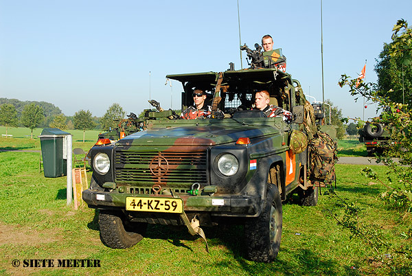 45kz59 Mercedes Benz 290 GD Softtop    Hoogeveensevaart