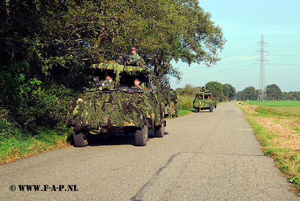   Mercedes Benz 290 GD Softtop    Hoogeveensevaart