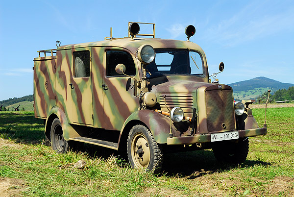 Mercedes-Benz-L1500S-LLG     101943    Chihelna  Kraliky  22-08-2010