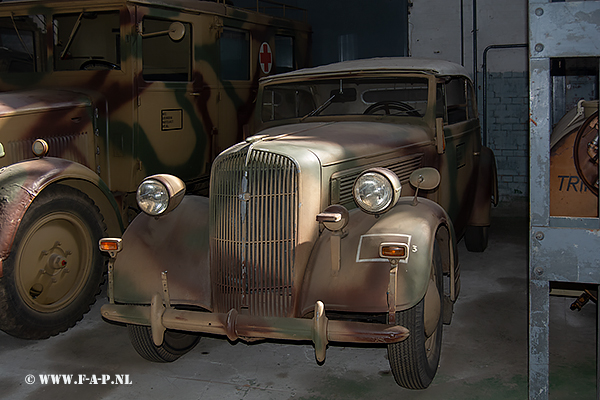 Opel  - Fahrzeuge-der-Wehrmacht. Juterbog Altes Lager 15-04-2018