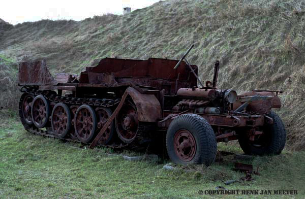 SdKfz9-  Ford Sadyba  Warsawa.  07-06-2002